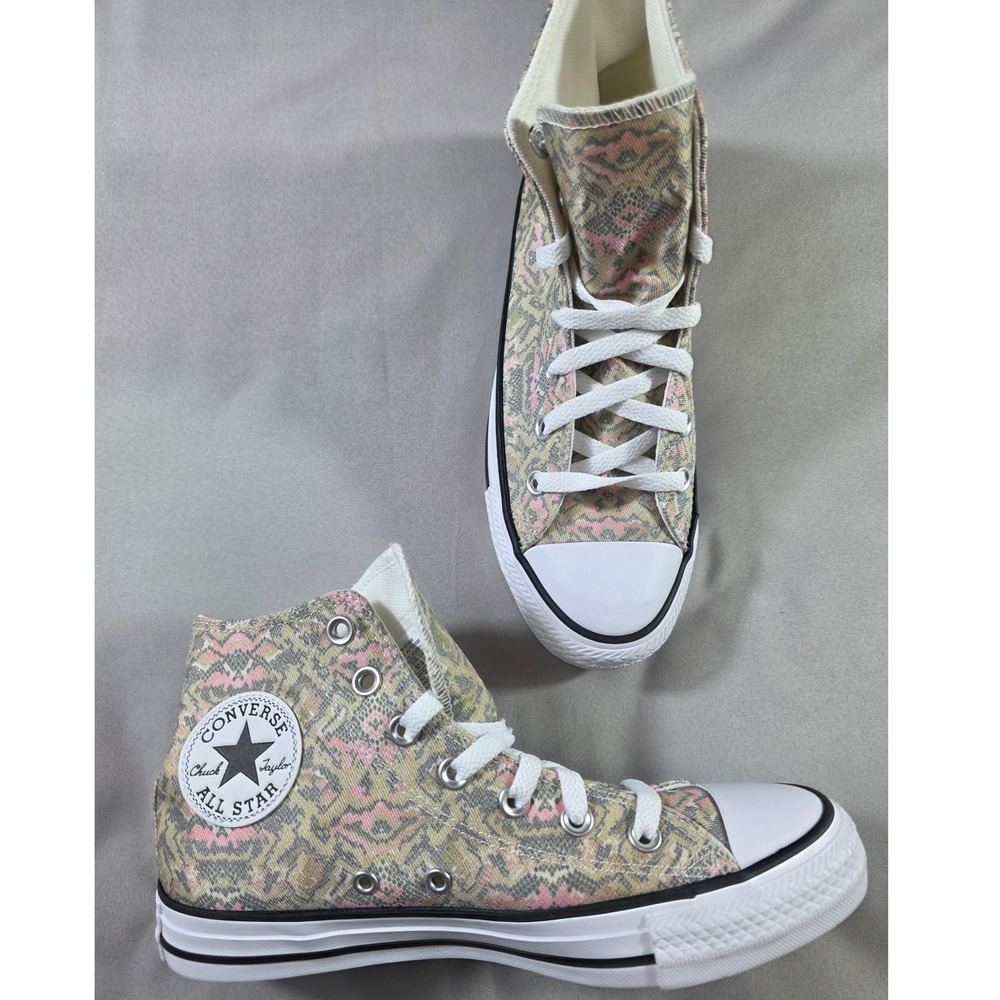 Converse Chuck Taylor All Star Women 7 Pink Tan Snake Print High Top NWOB